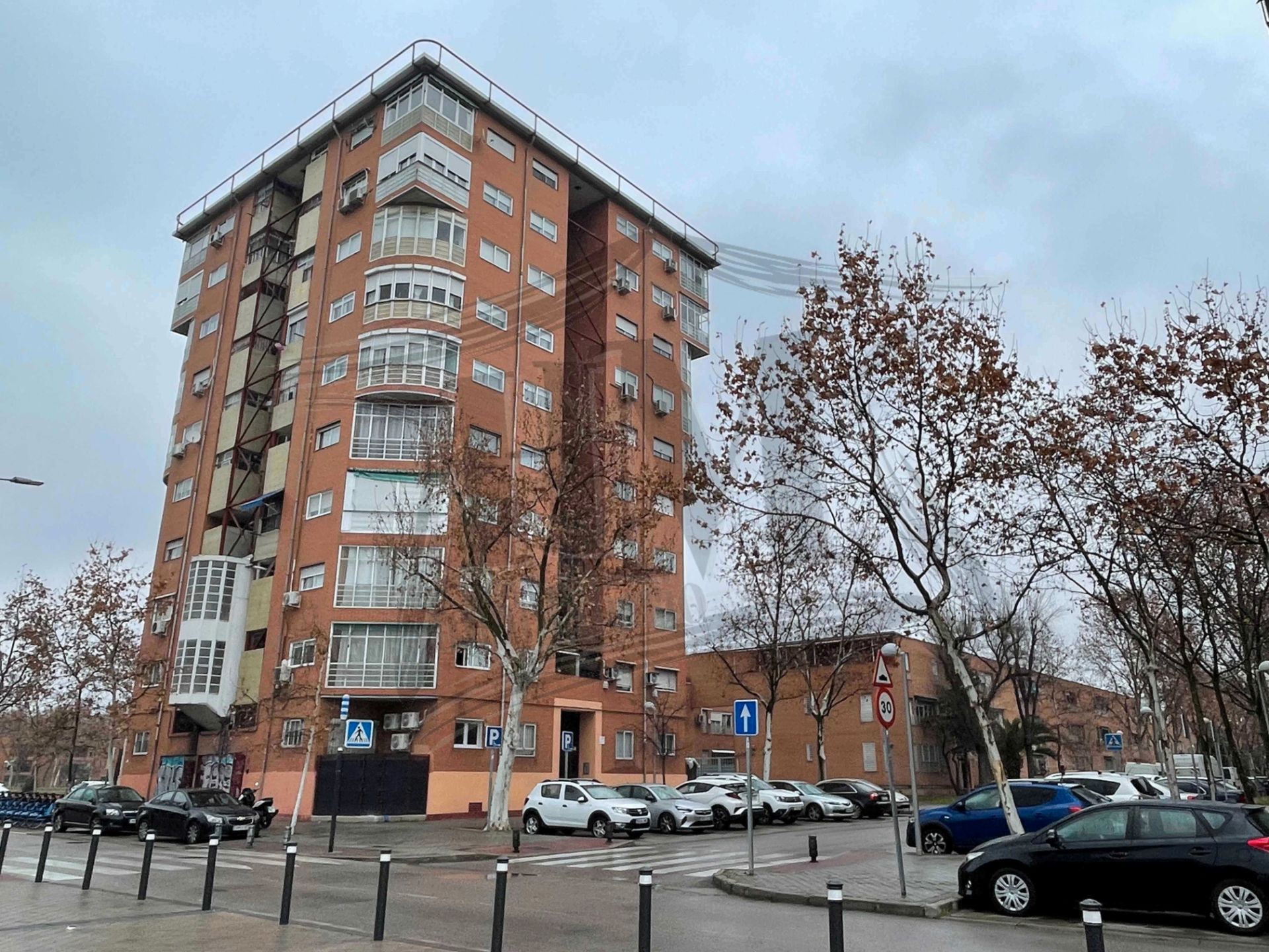 Flat for sale in Calle Campotéjar, Orcasur - 12 de Octubre, Usera