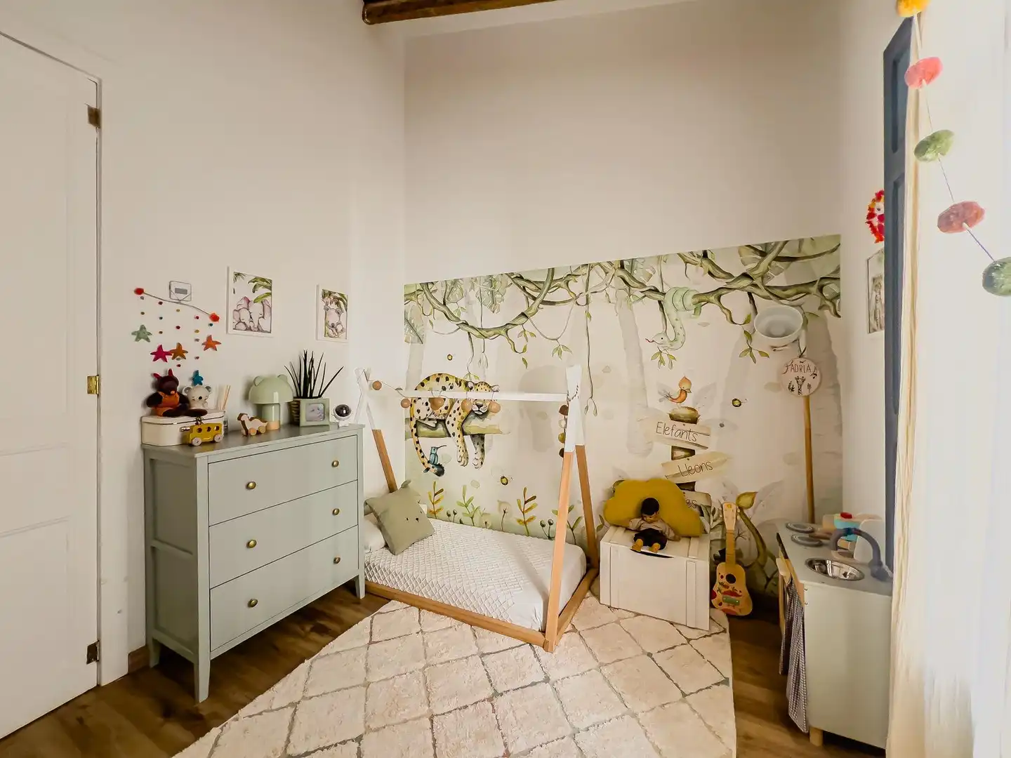 Habitación de Casa o chalet en venta en Molins de Rei con Aire acondicionado, Calefacción y Terraza