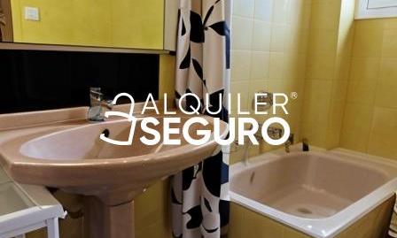 Foto 3 de Pis de lloguer a Rey San Fernando, Avenida de Abril - 9 de Octubre, Sagunto / Sagunt