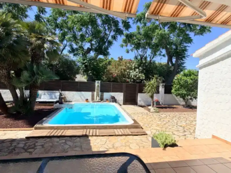 Piscina de Casa o chalet en venta en Empuriabrava
