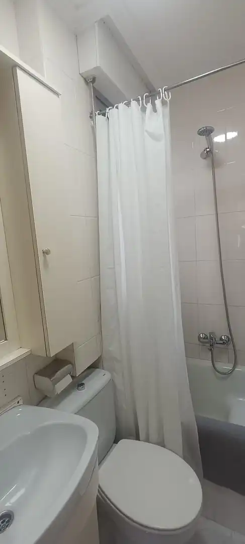 Bathroom of Flat for rent in Toreno  with Furnished