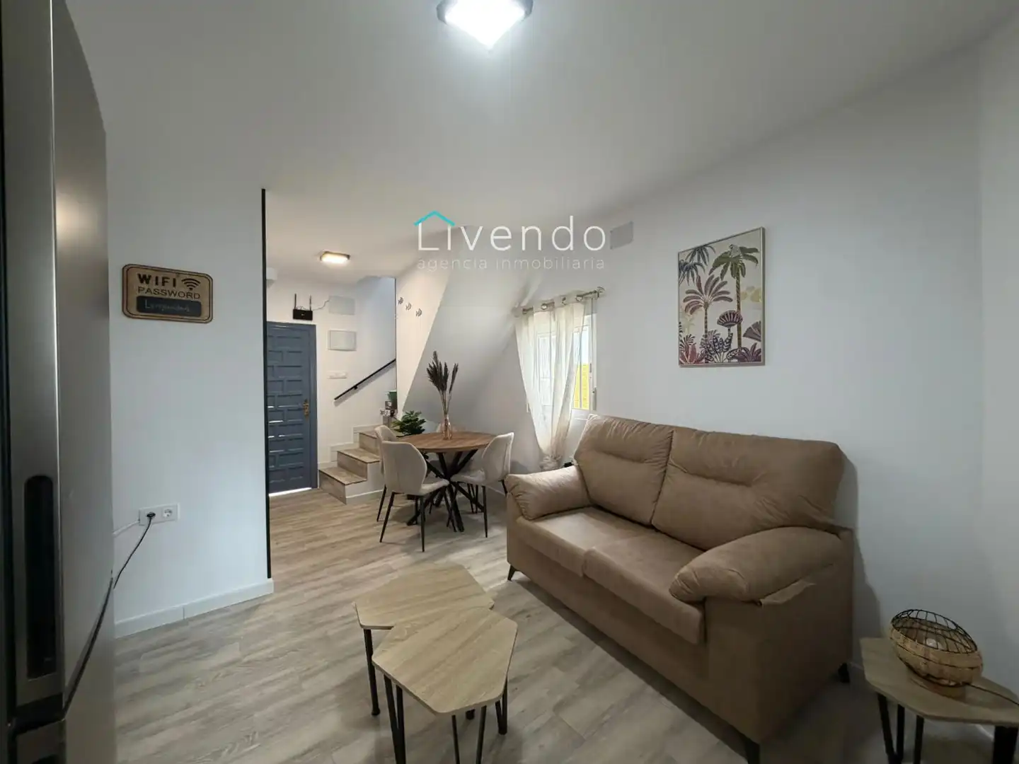 Sala d'estar de Casa o xalet en venda en Conil de la Frontera amb Aire condicionat i Moblat