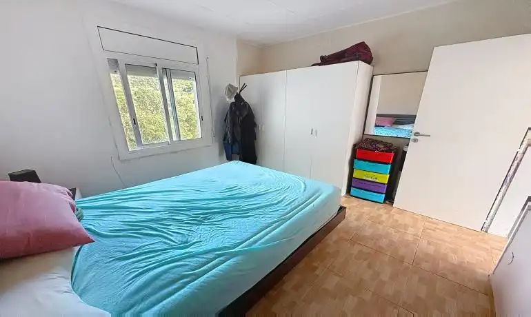 Schlafzimmer von Wohnung zum Verkauf in Roses mit Privatgarten