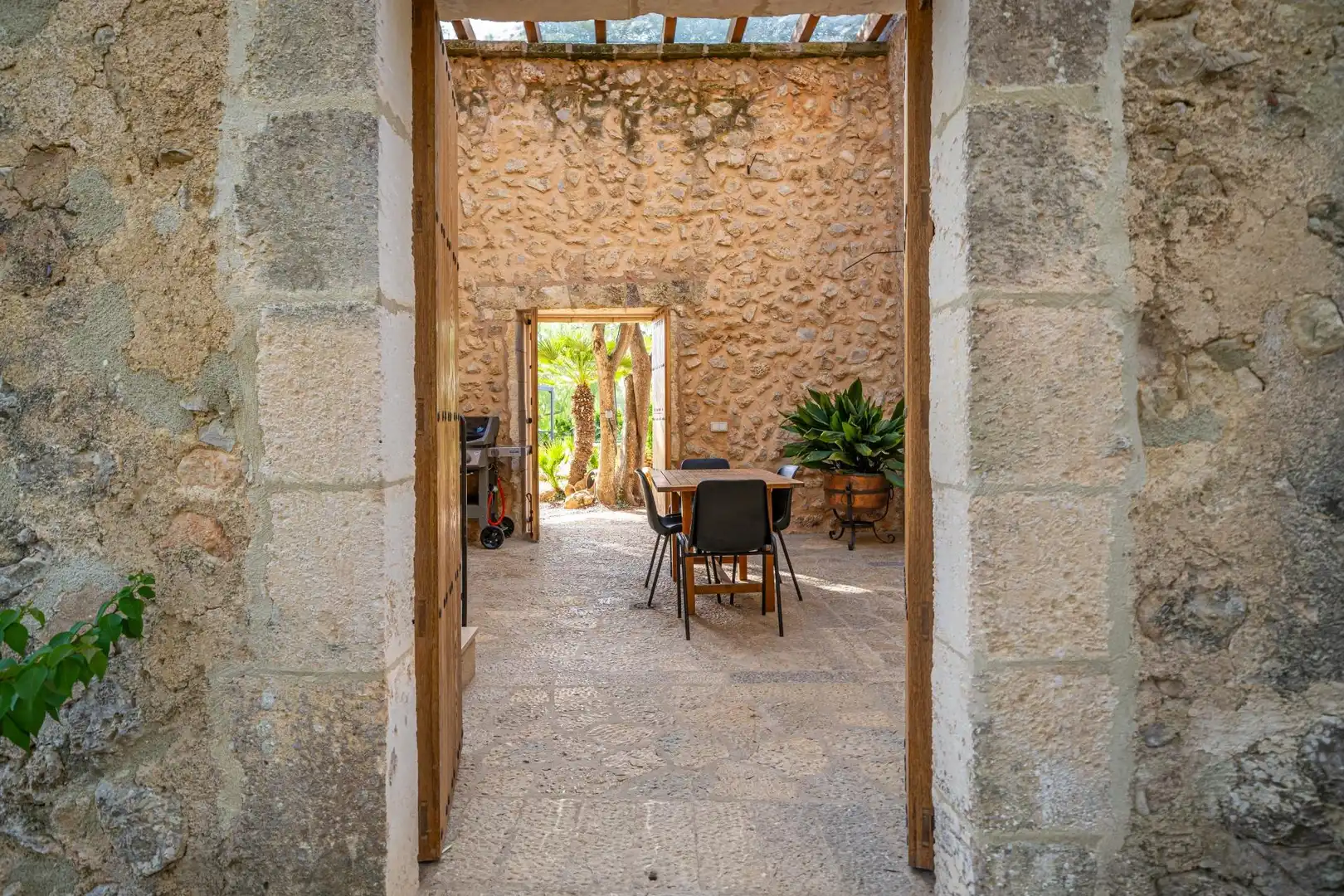 Country homes for sale in Manacor  with Air Conditioner, Heating and Private garden