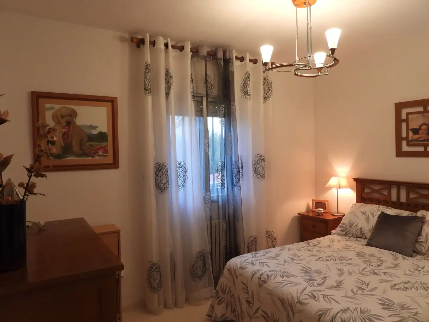 Dormitori de Casa o xalet en venda en Pezuela de las Torres amb Calefacció, Jardí privat i Moblat