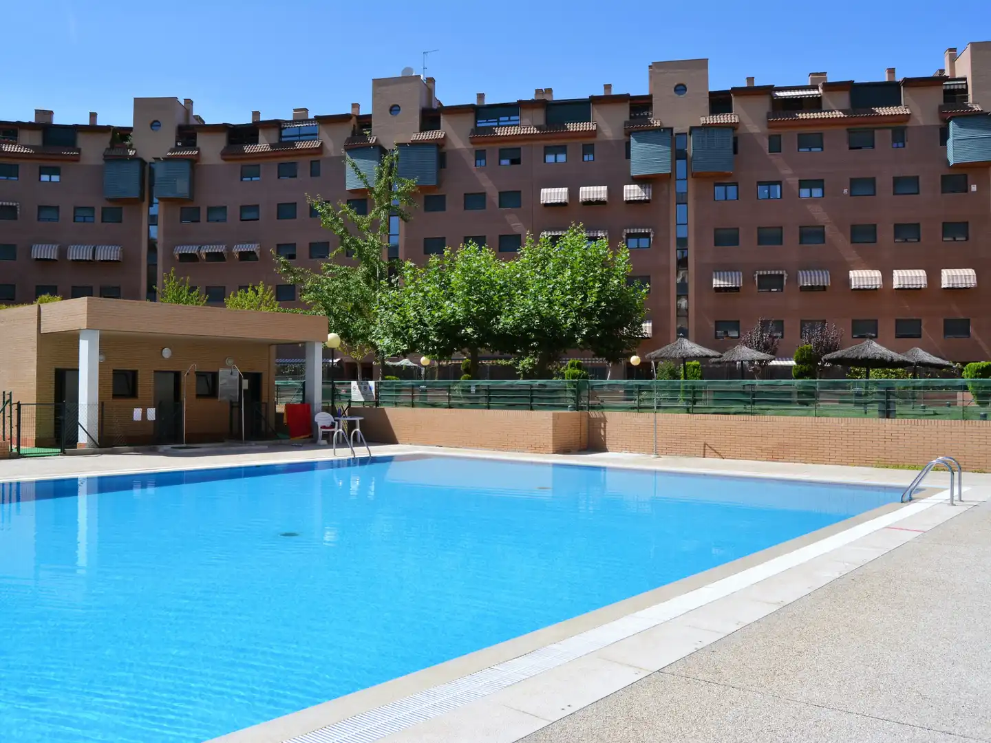 Swimming pool of Flat for rent in Alcorcón  with Heating, Private garden and Parquet flooring