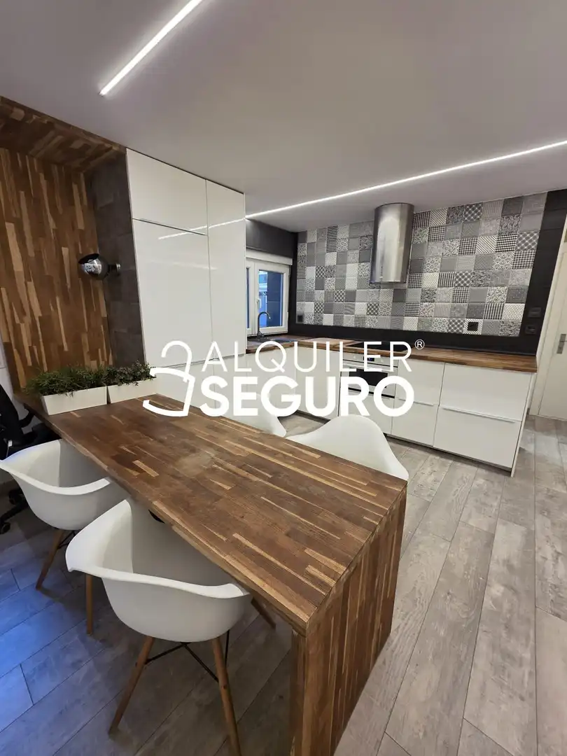 Kitchen of Flat for rent in Bilbao   with Heating and Furnished