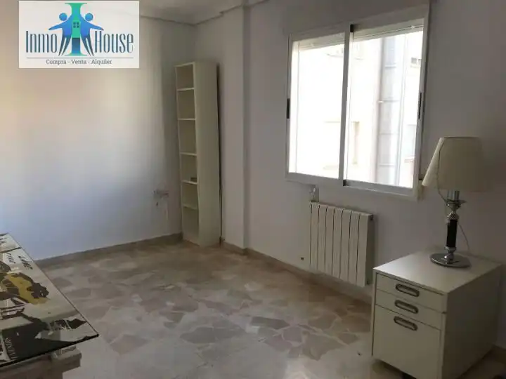 Schlafzimmer von Maisonette zum Verkauf in Albacete mit Klimaanlage, Heizung und Terrasse