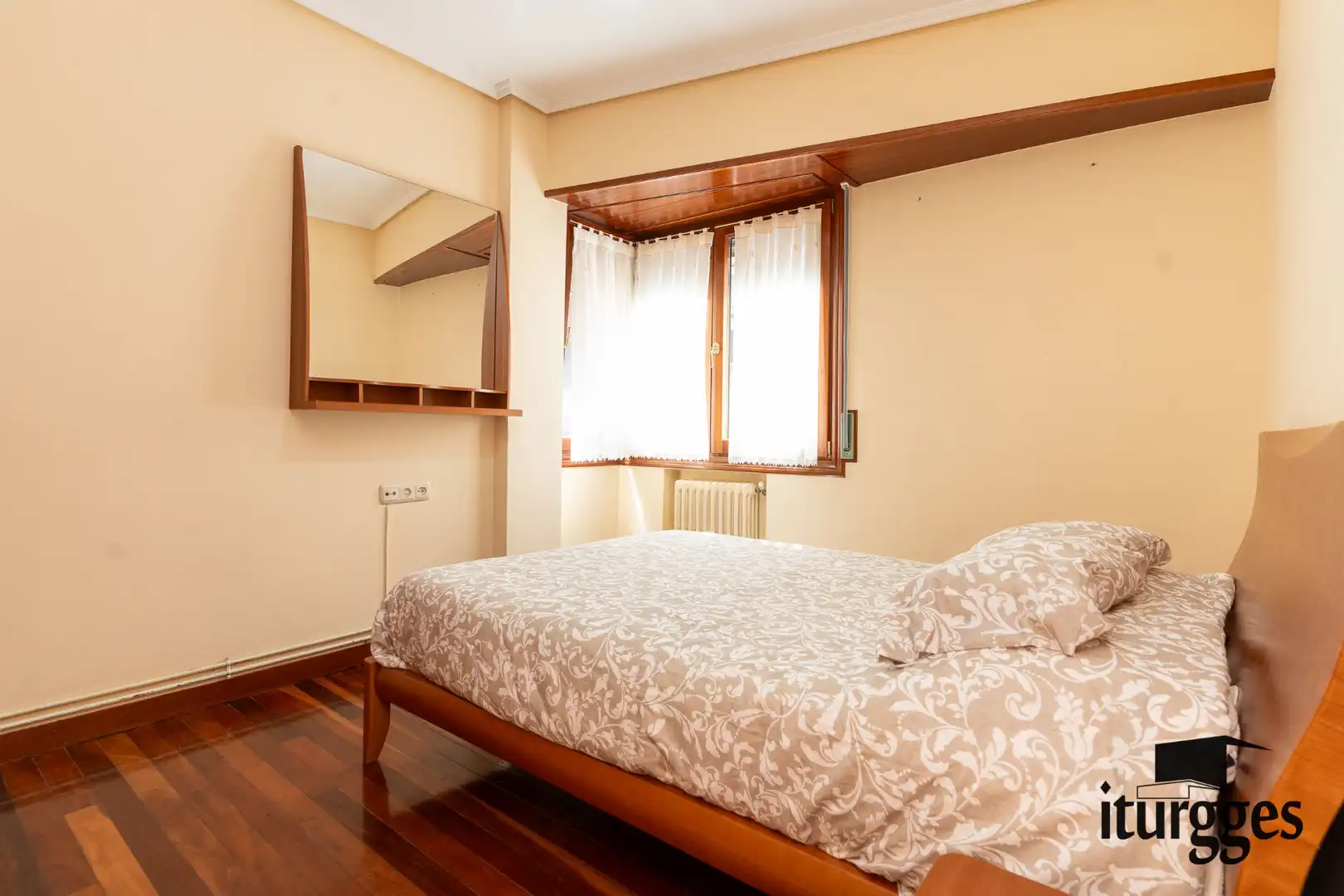 Schlafzimmer von Wohnung zum Verkauf in Gernika-Lumo mit Heizung, Terrasse und Abstellraum