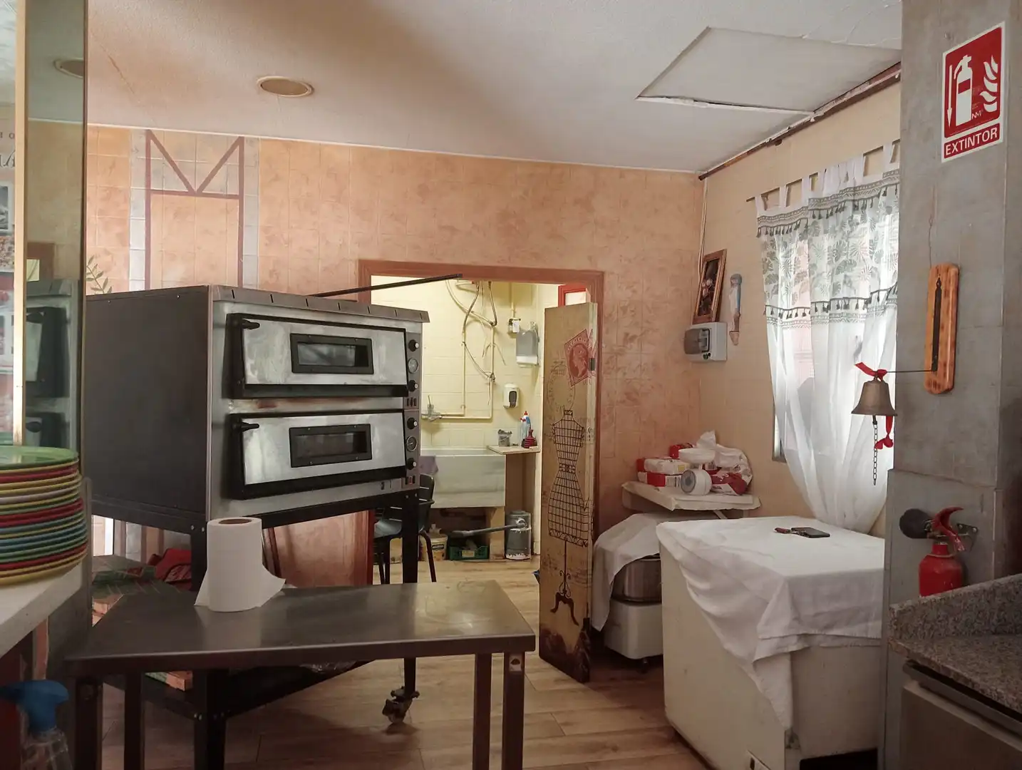 Cocina de Local en traspaso en Vila-real con Amueblado
