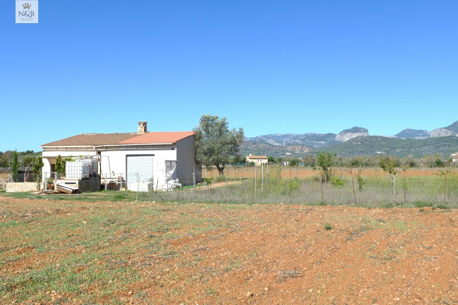 Country house for sale in Binissalem