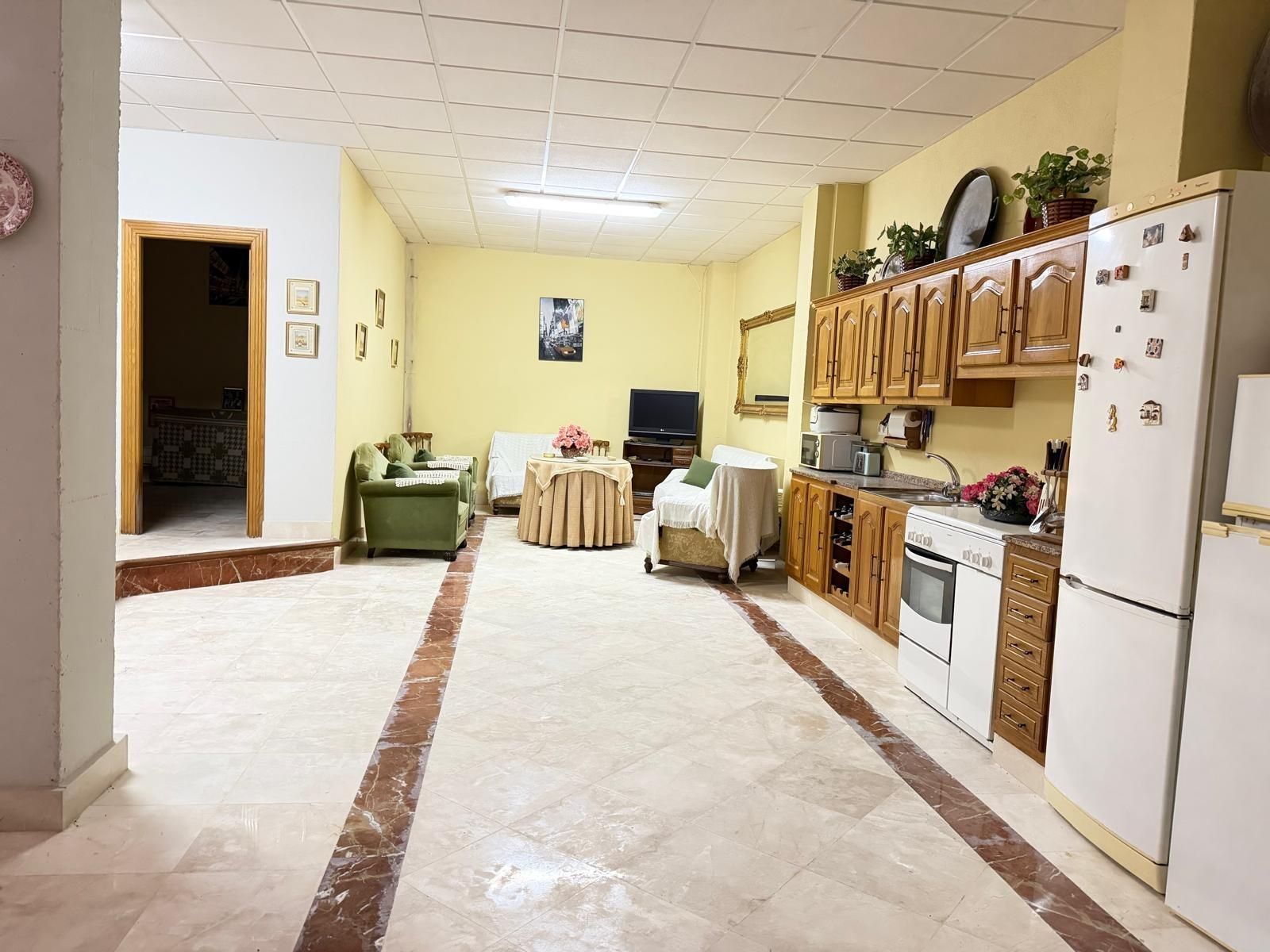 Houses for sale in Zona de la Vega