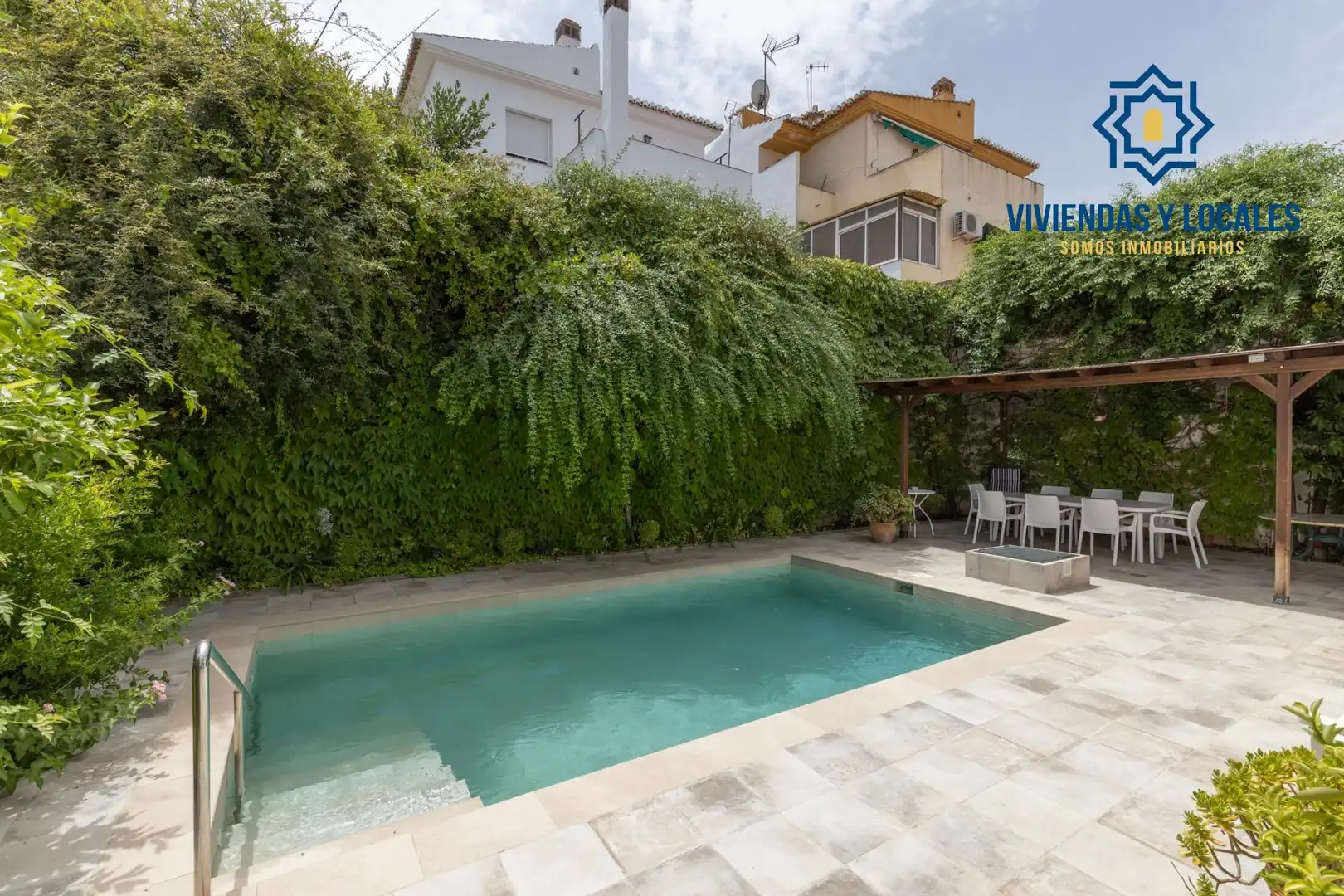 Piscina de Casa o chalet en venta en La Zubia con Aire acondicionado, Calefacción y Jardín privado