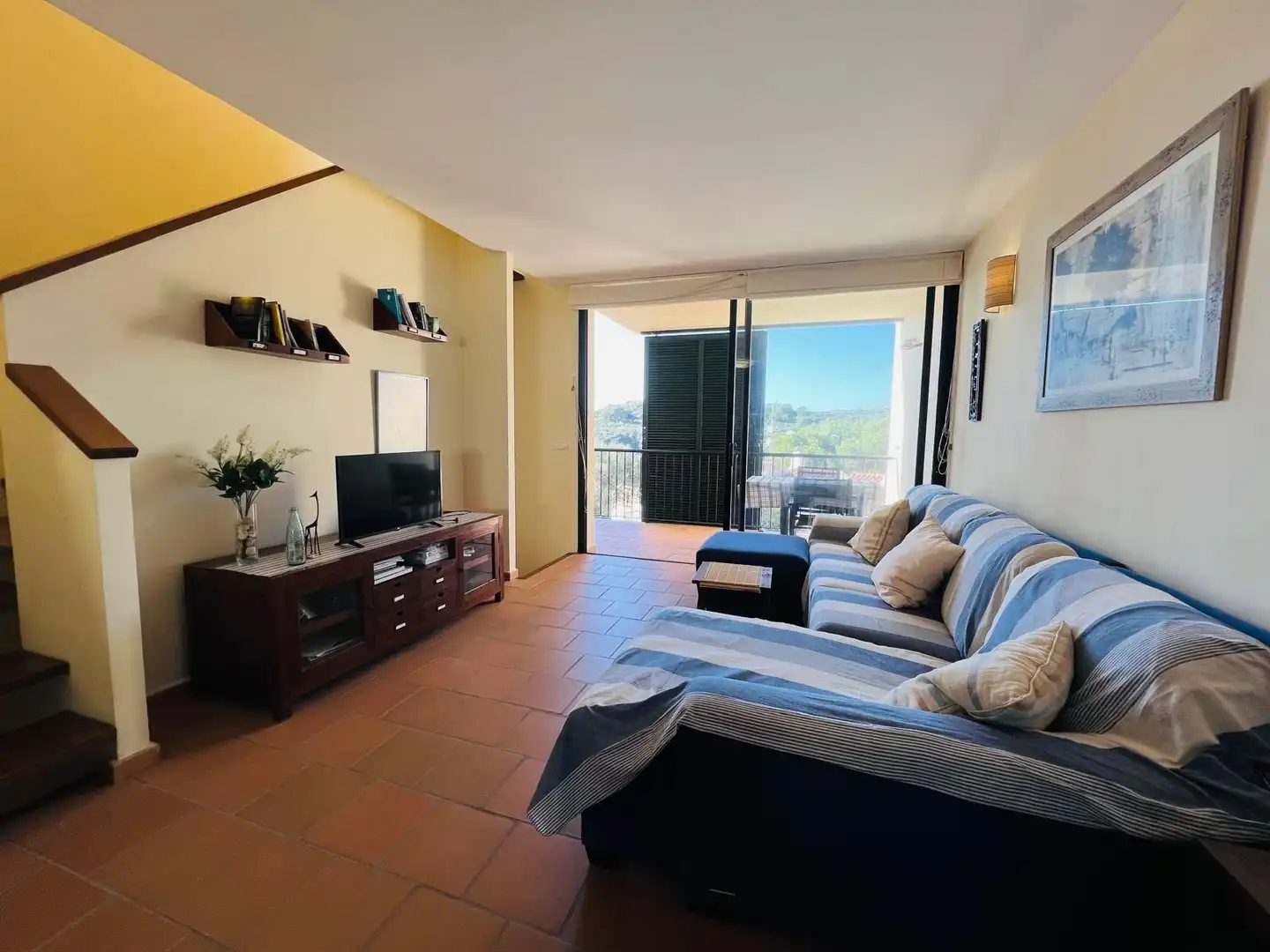 Sala d'estar de Casa o xalet en venda en Maó amb Aire condicionat, Jardí privat i Terrassa