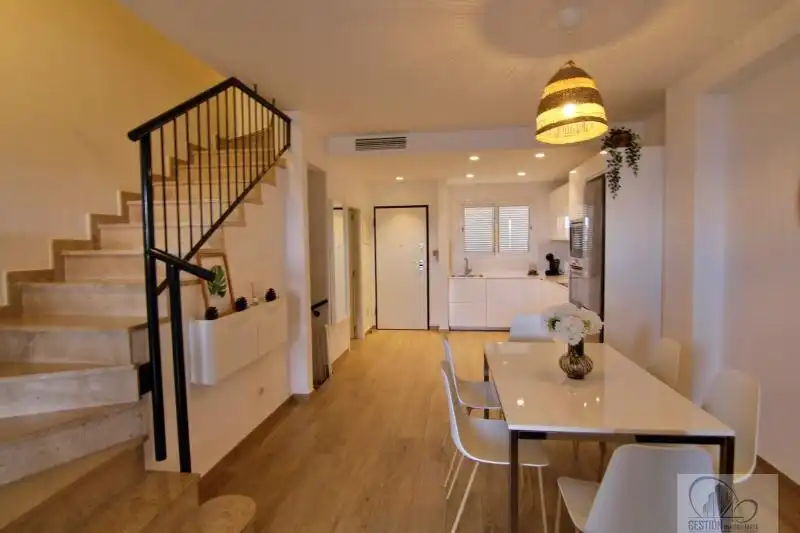 Casa o chalet en venta en Santiago del Teide con Alarma y Piscina comunitaria
