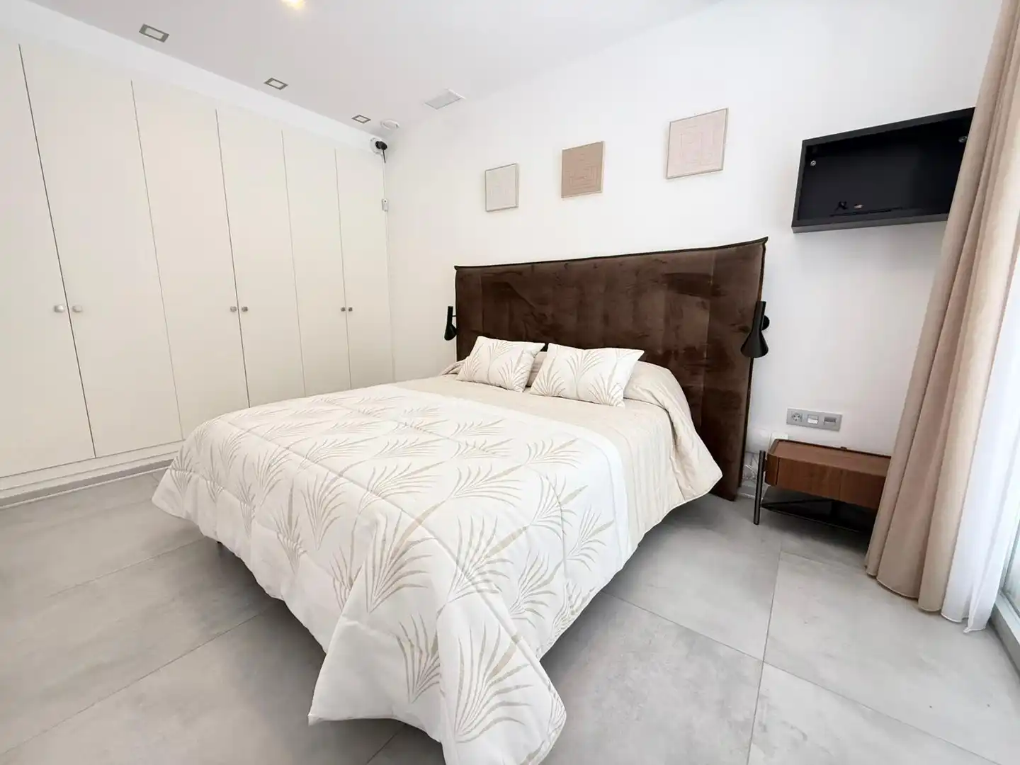 Habitación de Casa o chalet de alquiler en Finestrat con Aire acondicionado, Calefacción y Jardín privado