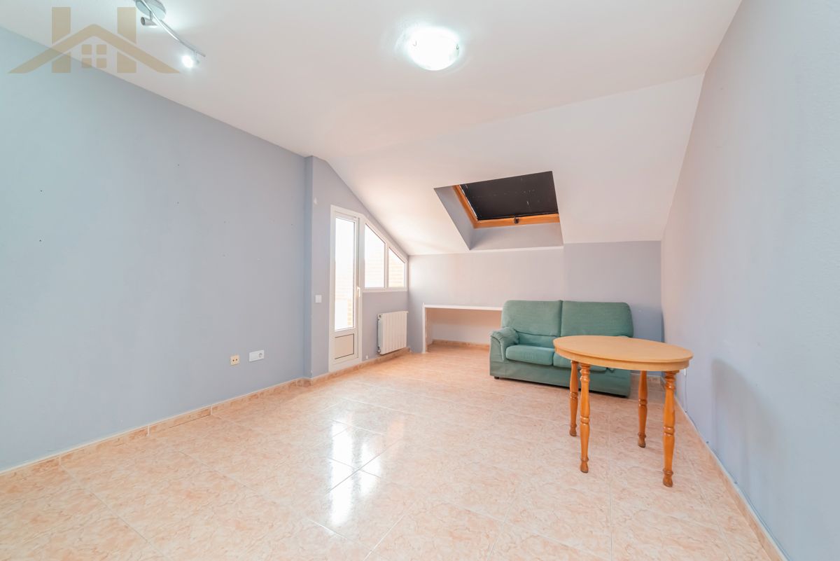 Flat for sale in Ciempozuelos  with Terrace