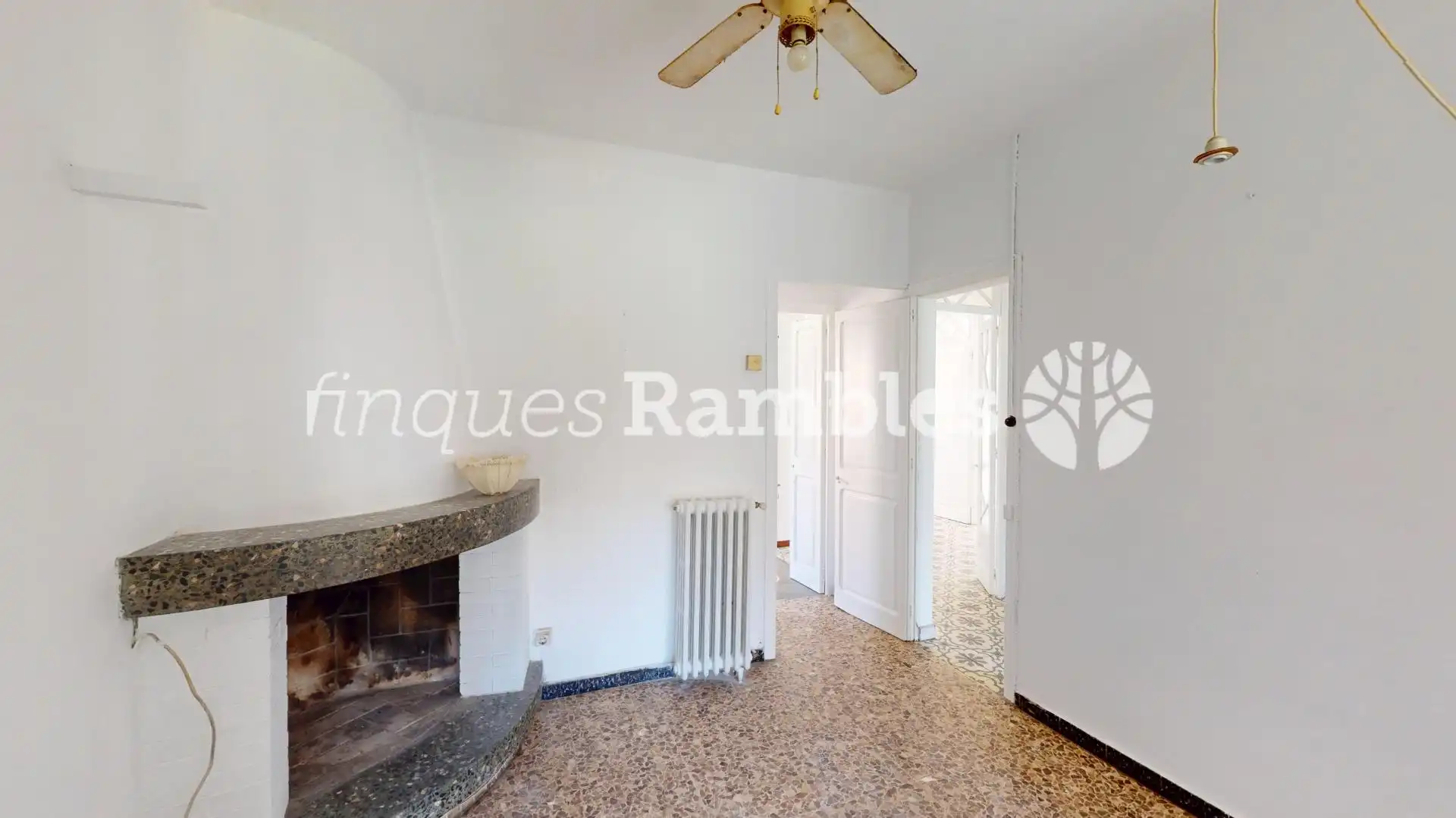 Sala d'estar de Casa o xalet en venda en Masquefa amb Calefacció, Jardí privat i Terrassa