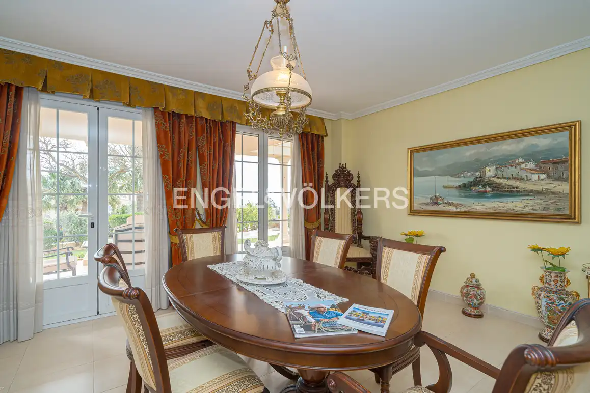 Casa con piscina en venta en Urbanizaciones, imagen 8