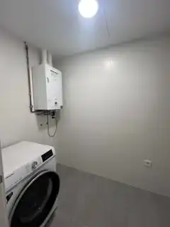 Badezimmer von Wohnung zum Verkauf in Oleiros mit Heizung, Privatgarten und Abstellraum
