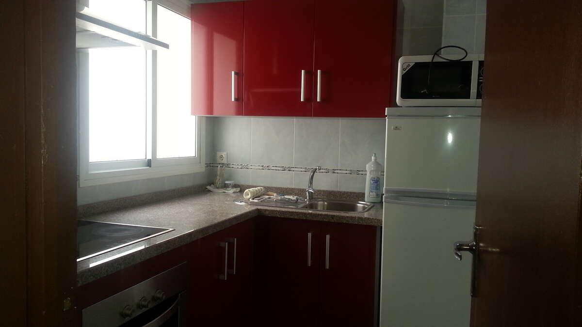 Cocina de Piso de alquiler en  Córdoba Capital con Aire acondicionado, Amueblado y Microondas