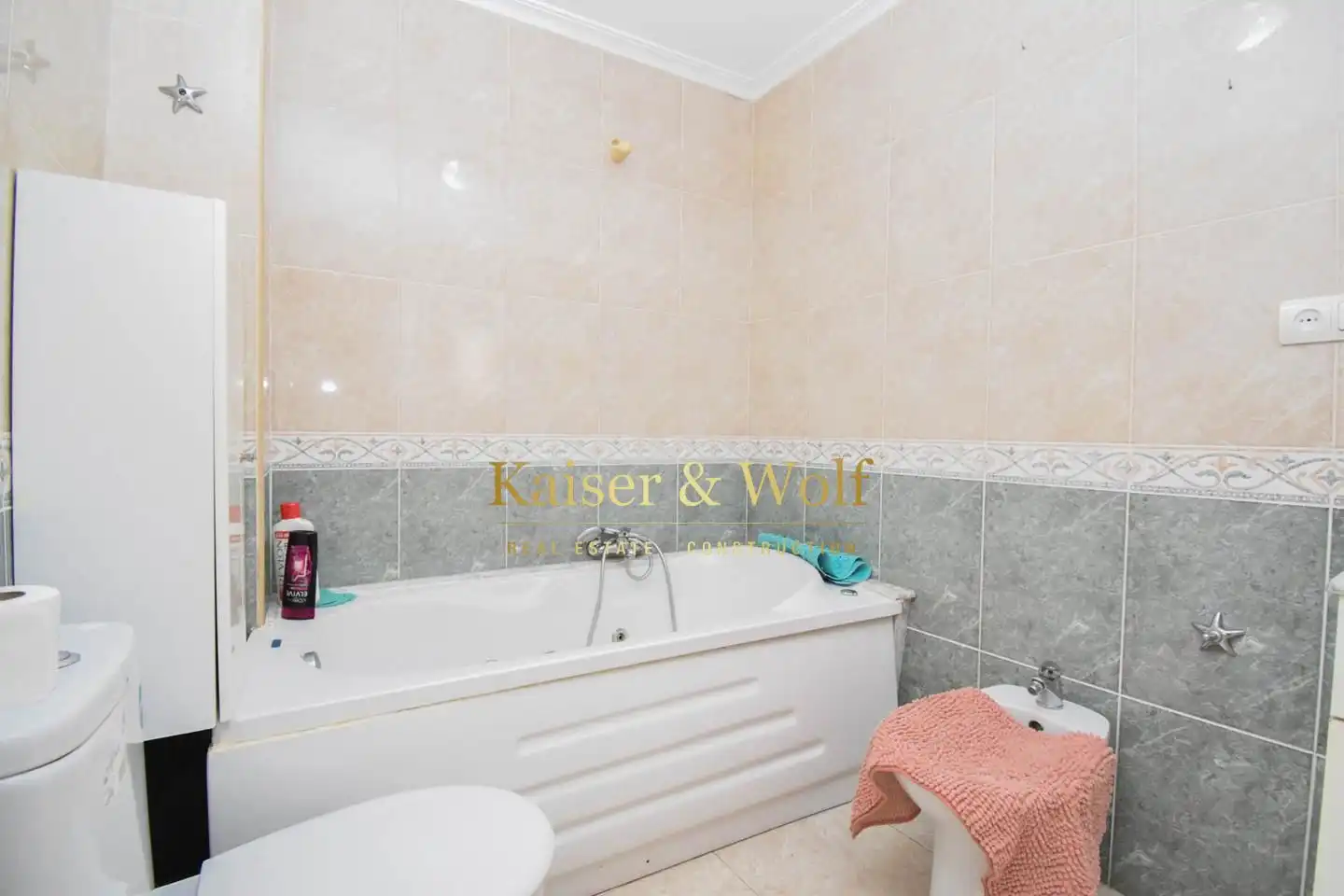 Baño de Piso en venta en Santa Pola con Aire acondicionado, Terraza y Amueblado