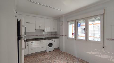 Photo 5 of Flat to rent in Gijón - Calle Honduras, La Calzada, Asturias