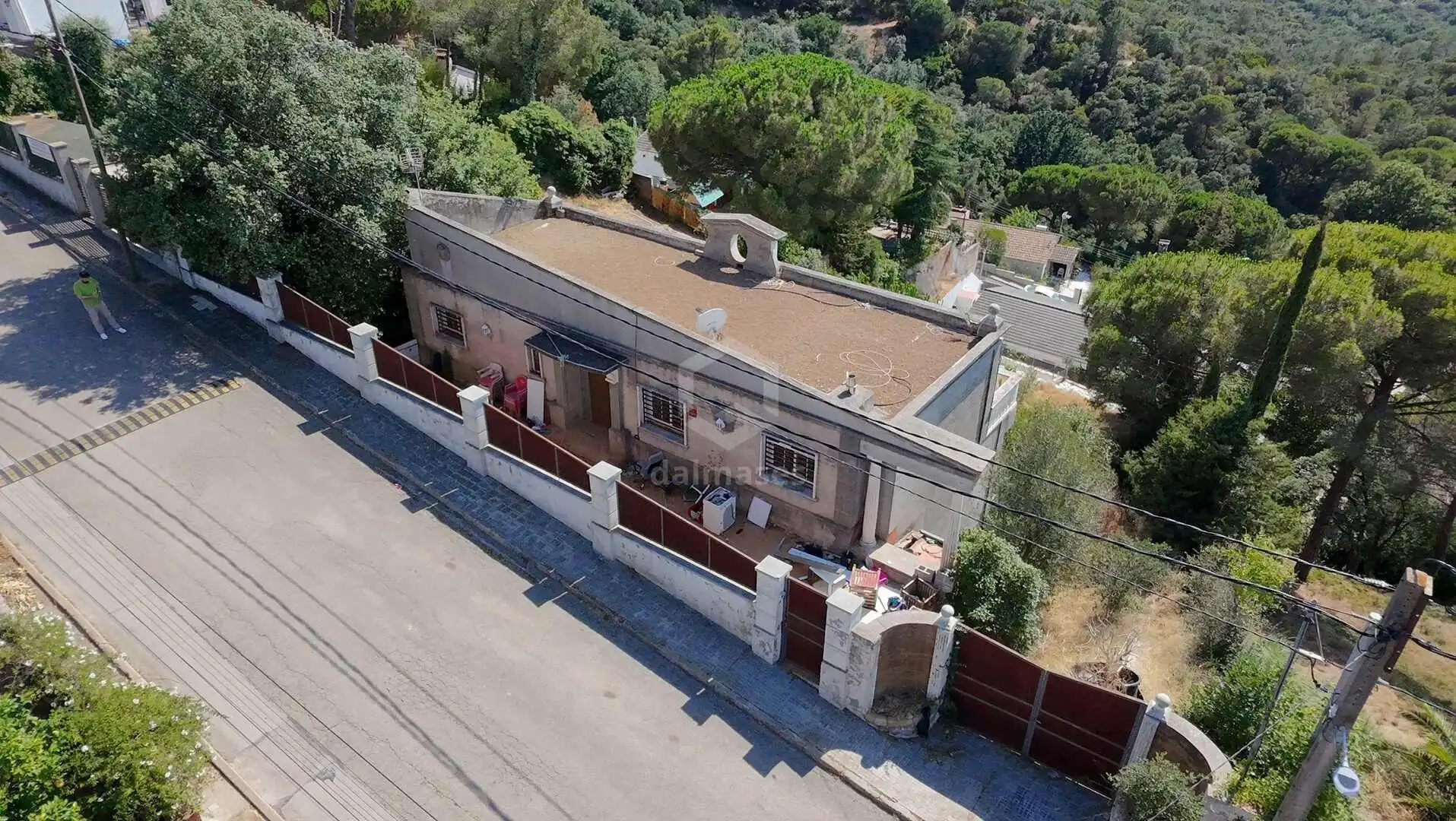 Vista exterior de Casa o xalet en venda en Tordera amb Jardí privat, Terrassa i Traster