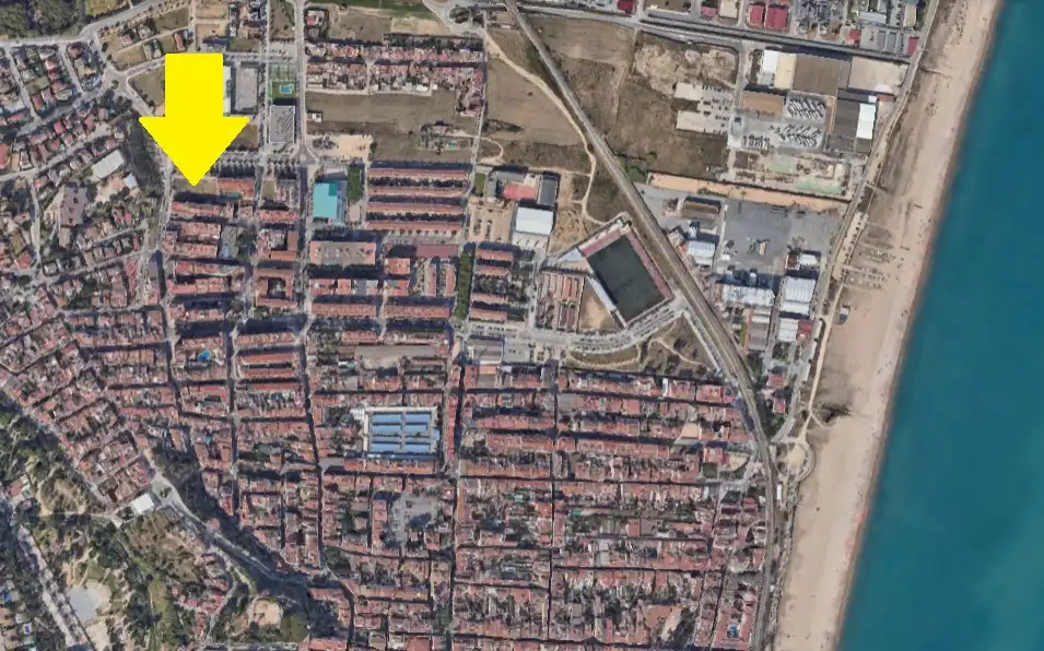 Terreny residencial en venda a Avinguda de Josep Ragull i Vilaró