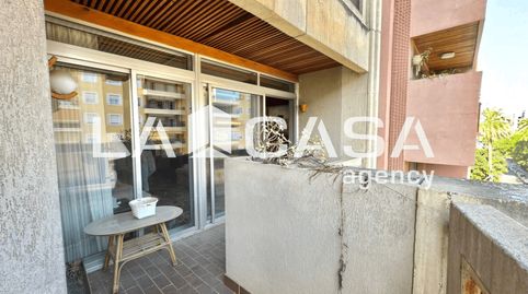 Foto 4 de Piso en venta en Los Remedios, Sevilla Capital