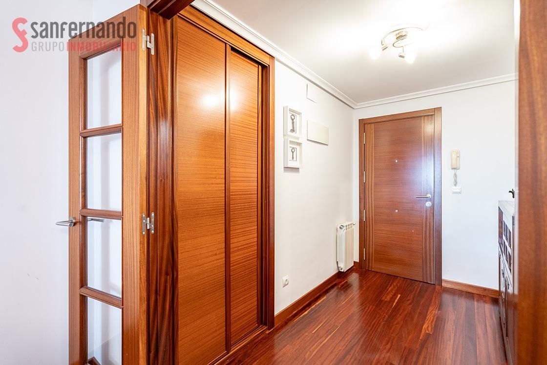 Piso en venta en Santander con Calefacción y Trastero