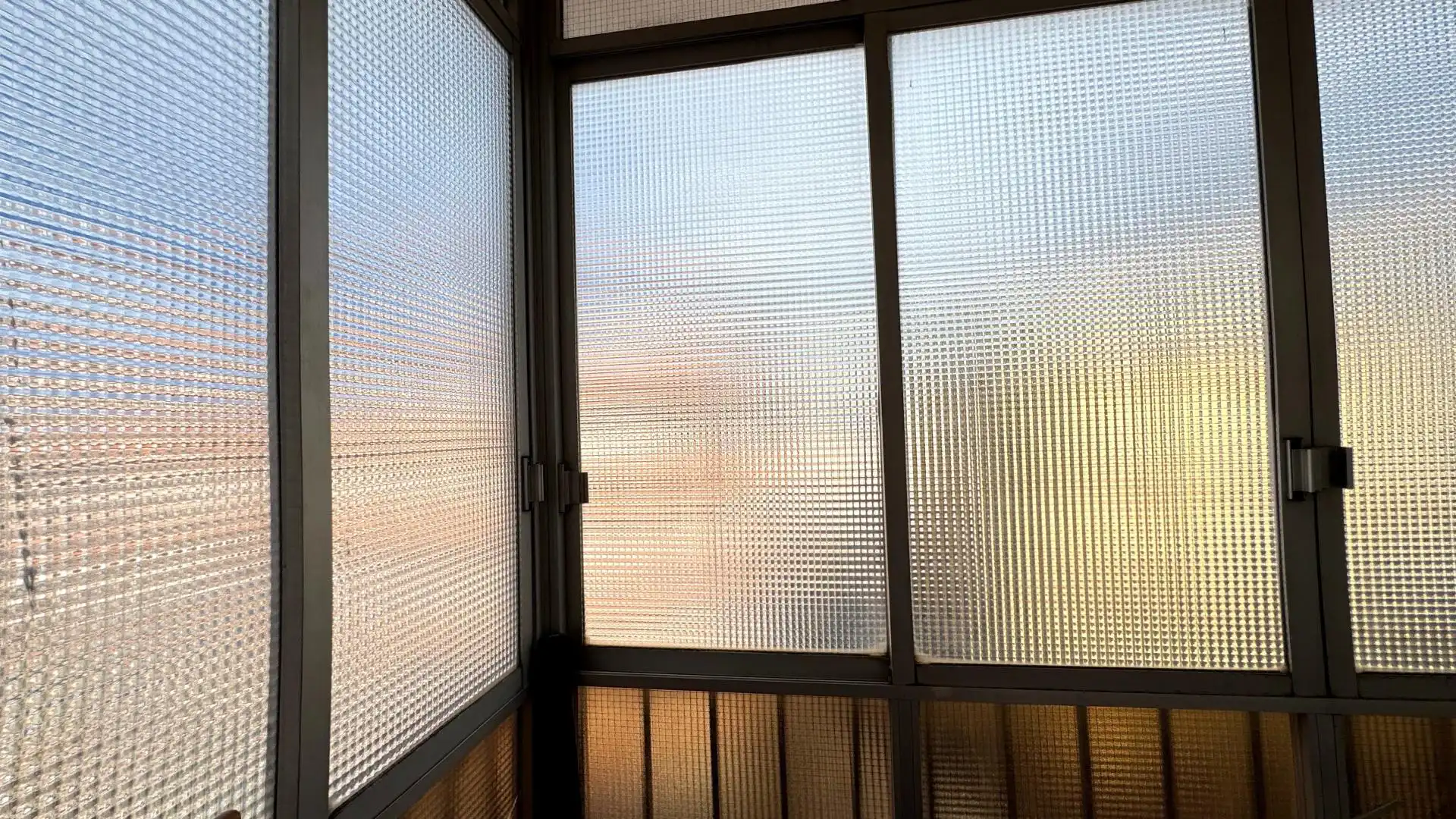 Exterior view of Flat for sale in Elda  with Air Conditioner, Heating and Balcony