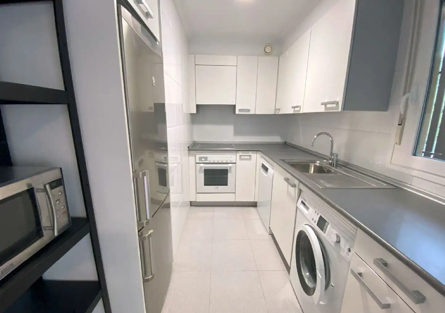 Cuina de Apartament en venda en Bilbao  amb Calefacció, Parquet i Traster