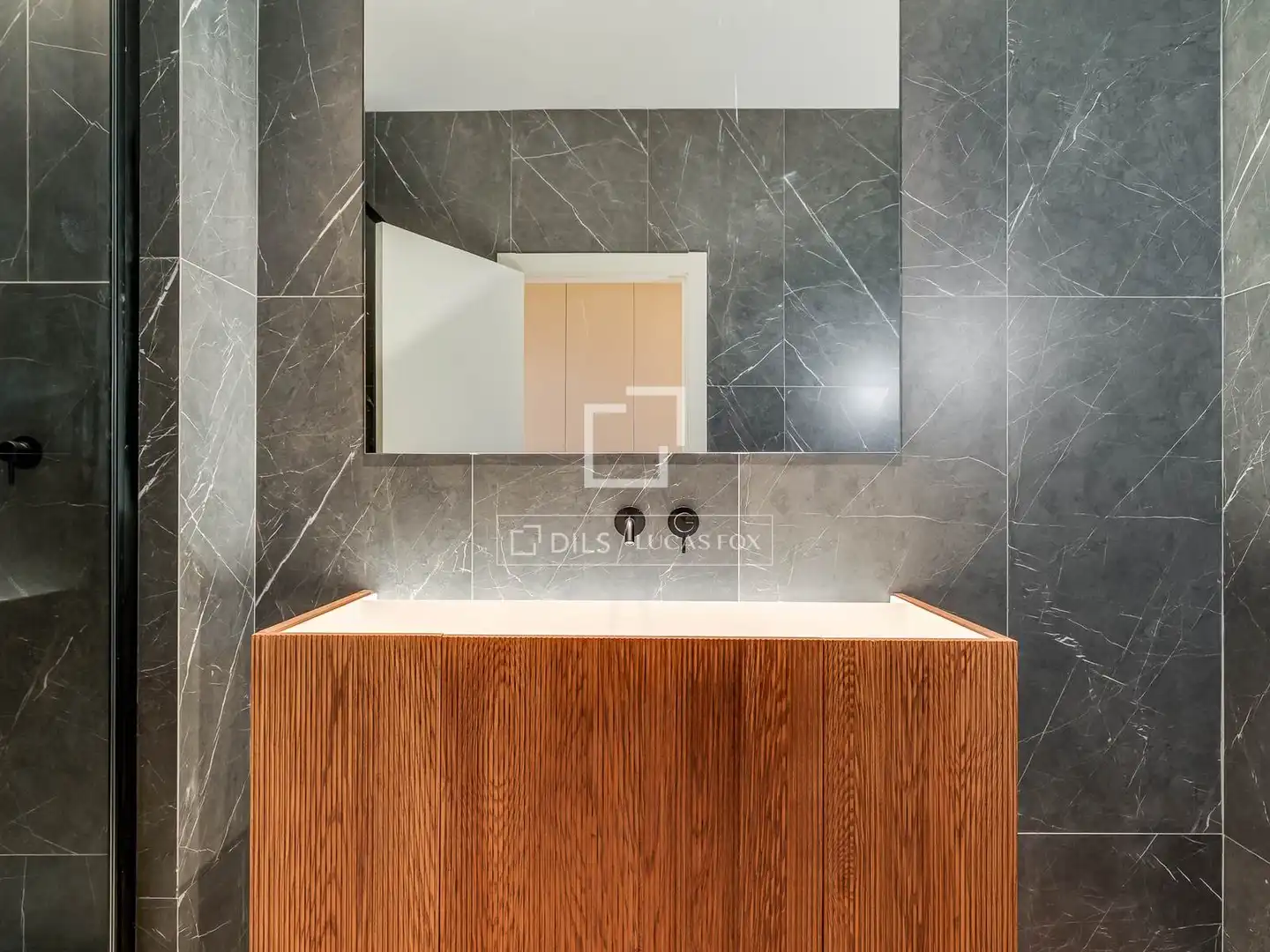 Baño de Piso en venta en Barcelona con Aire acondicionado, Parquet y Amueblado