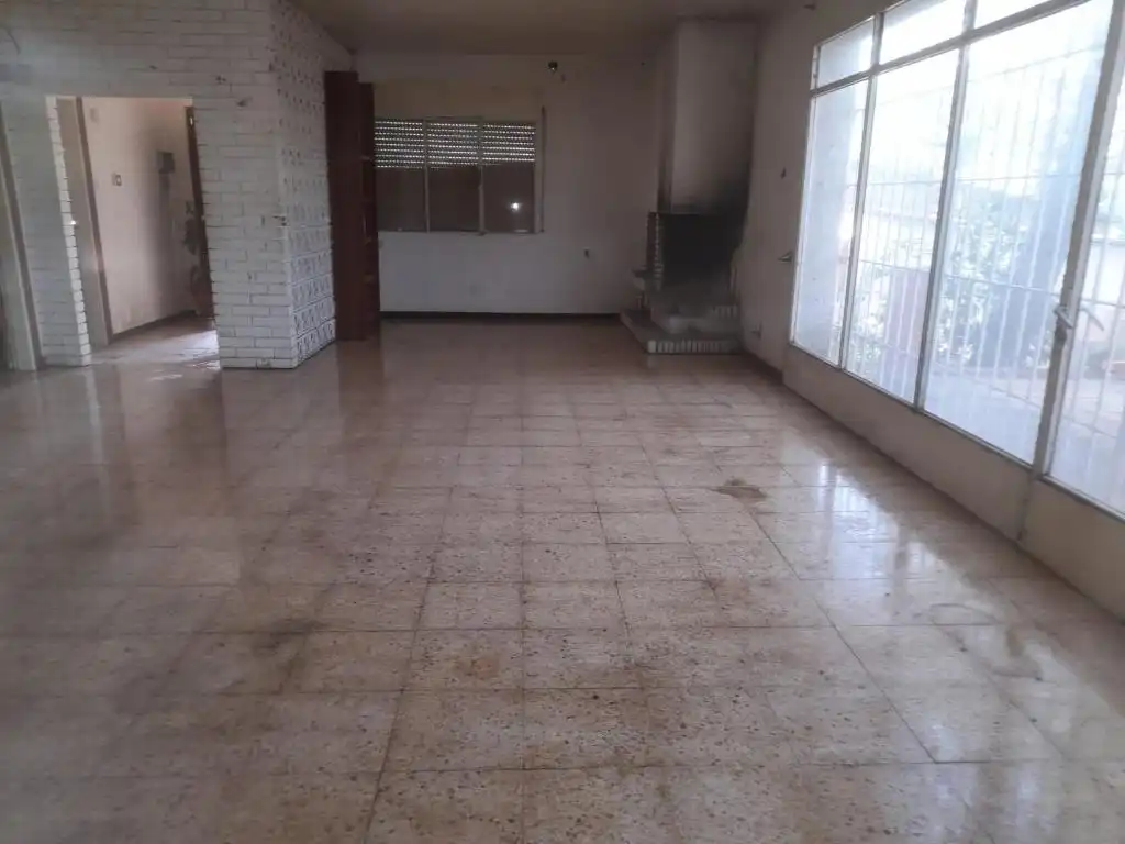Detached house with garden for sale in Carrer Sant Martí Sesgueioles, imagen 2