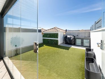 Flat with pool for sale in ESTAC TRANVIAS 1