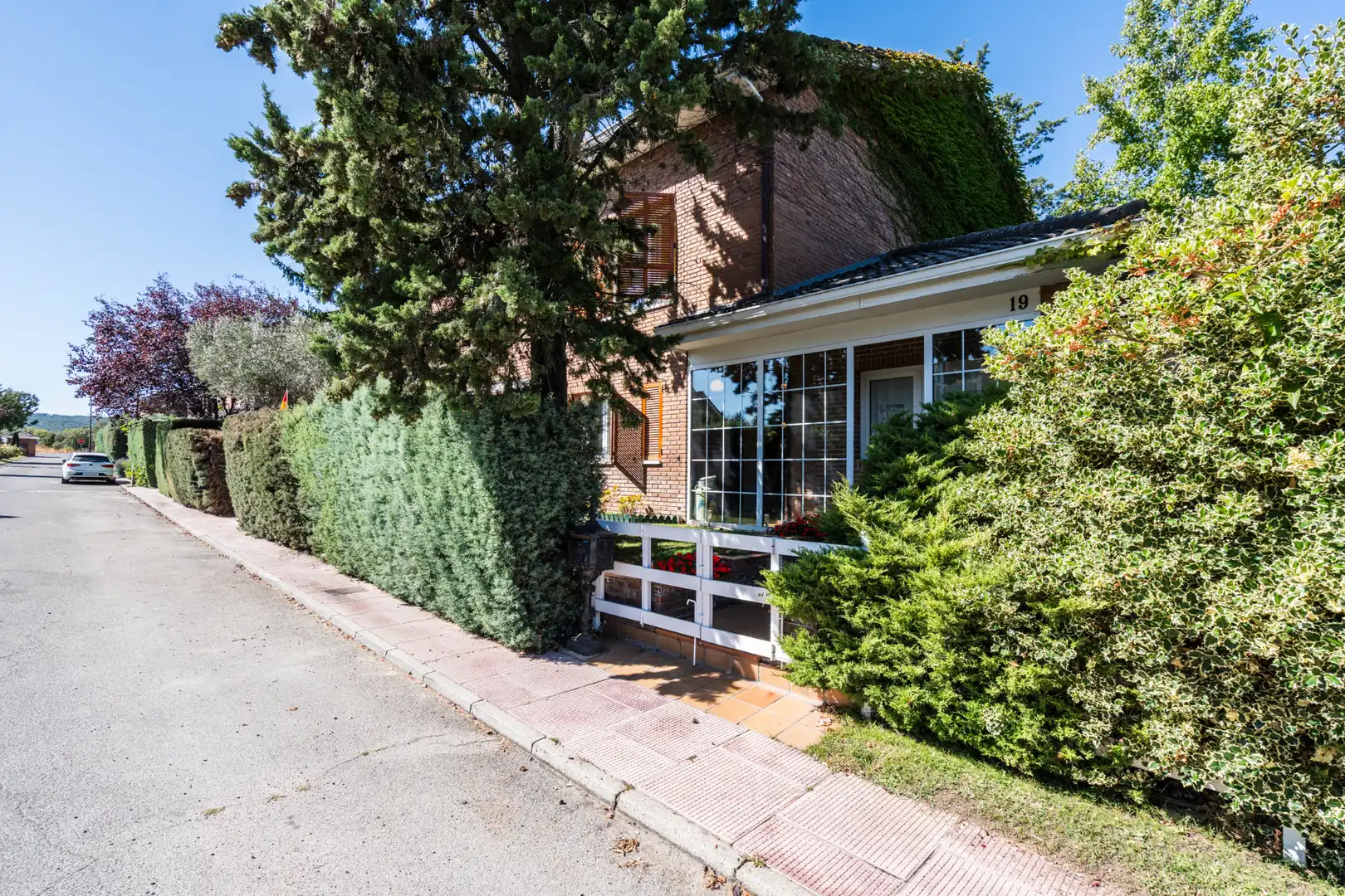 Casa aparellada amb piscina en venda a Becerril de la Sierra, imagen 25