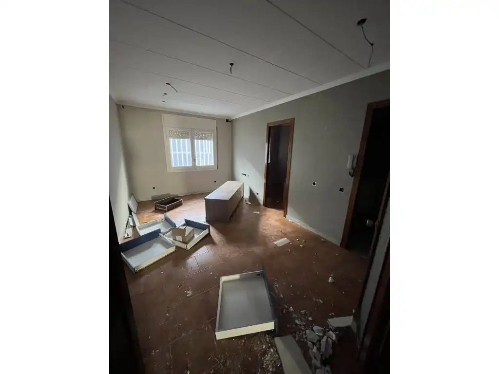 Edificio en venta en Col.legis Nous