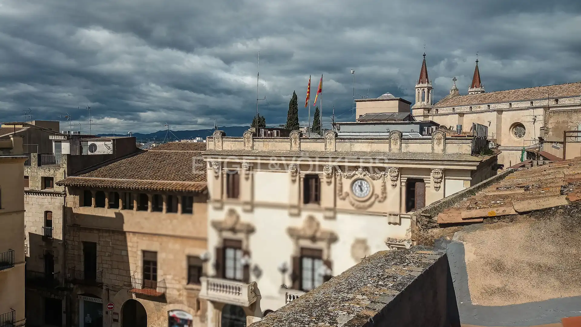 Vista exterior de Edifici en venda en Vilafranca del Penedès