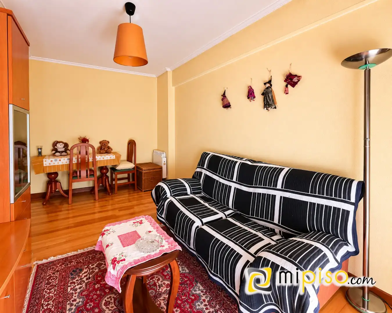 Wohnzimmer von Wohnung zum Verkauf in Laredo mit Balkon