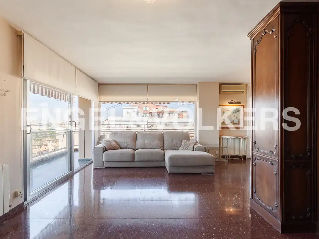 Living room of Flat for rent in Valencia  with Air Conditioner, Heating and Terrace