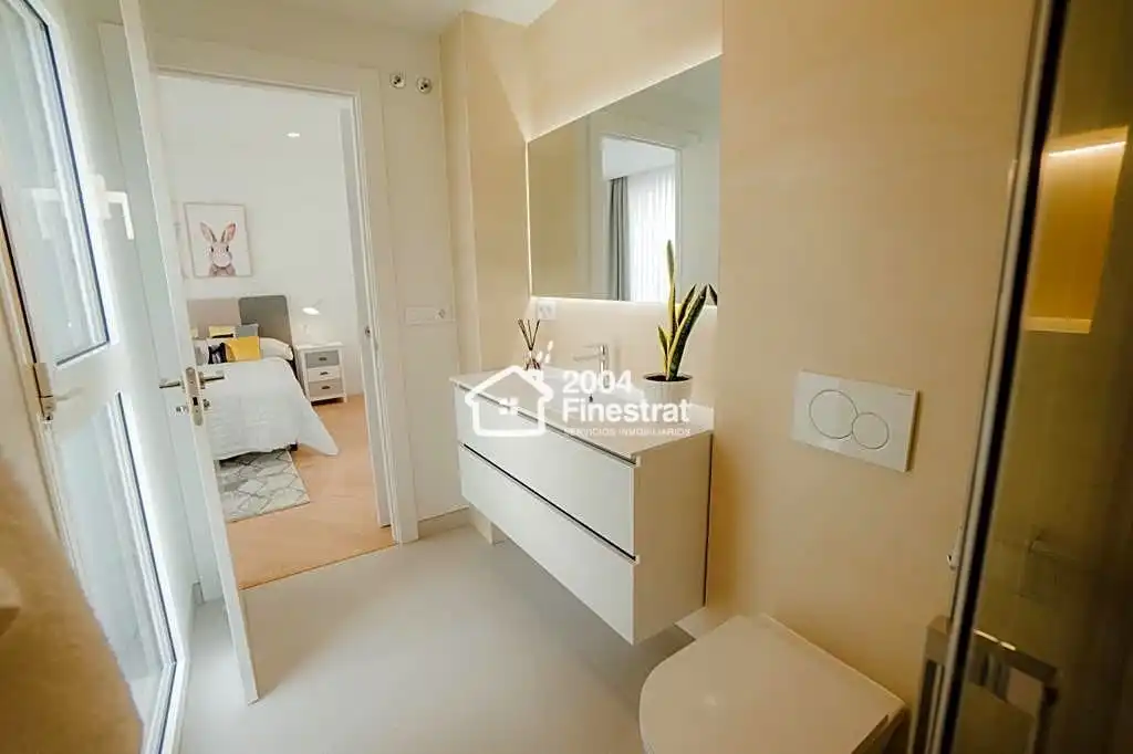 Bathroom of Houses for sale in Finestrat  with Private garden, Terrace and Swimming Pool