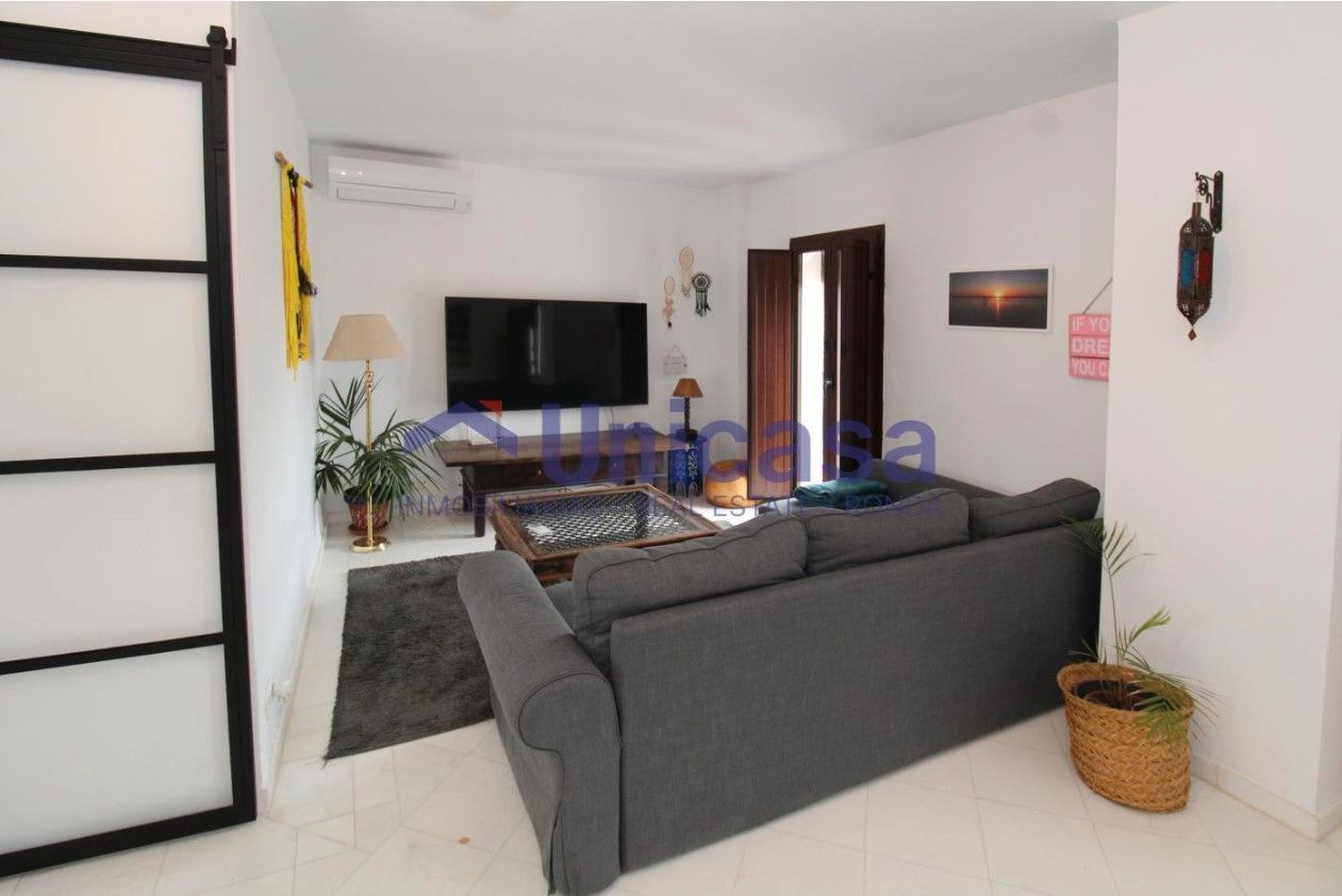 Living room of Attic for sale in Ronda  with Terrace and Furnished