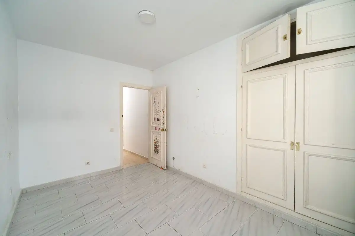 Habitación de Ático en venta en Estepona con Aire acondicionado, Calefacción y Terraza