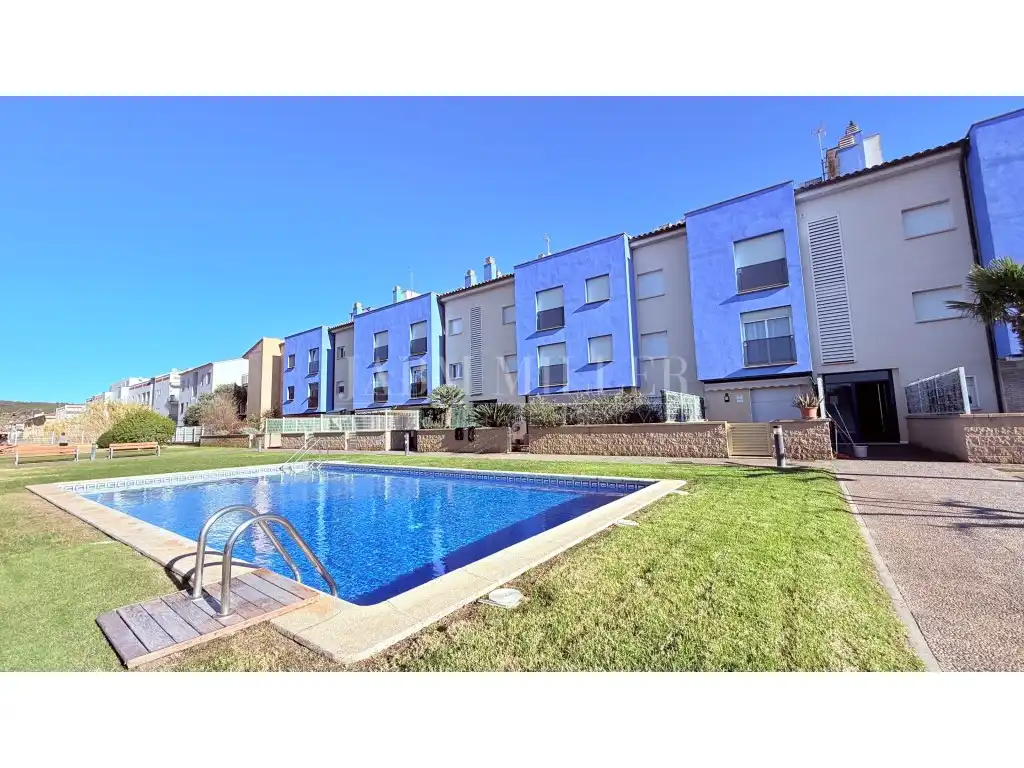 Swimming pool of Ground floor for sale in L'Estartit  with Air Conditioner, Swimming Pool and Furnished