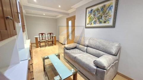 Foto 2 de Pis de lloguer a Calle Saavedra, Llano, Gijón