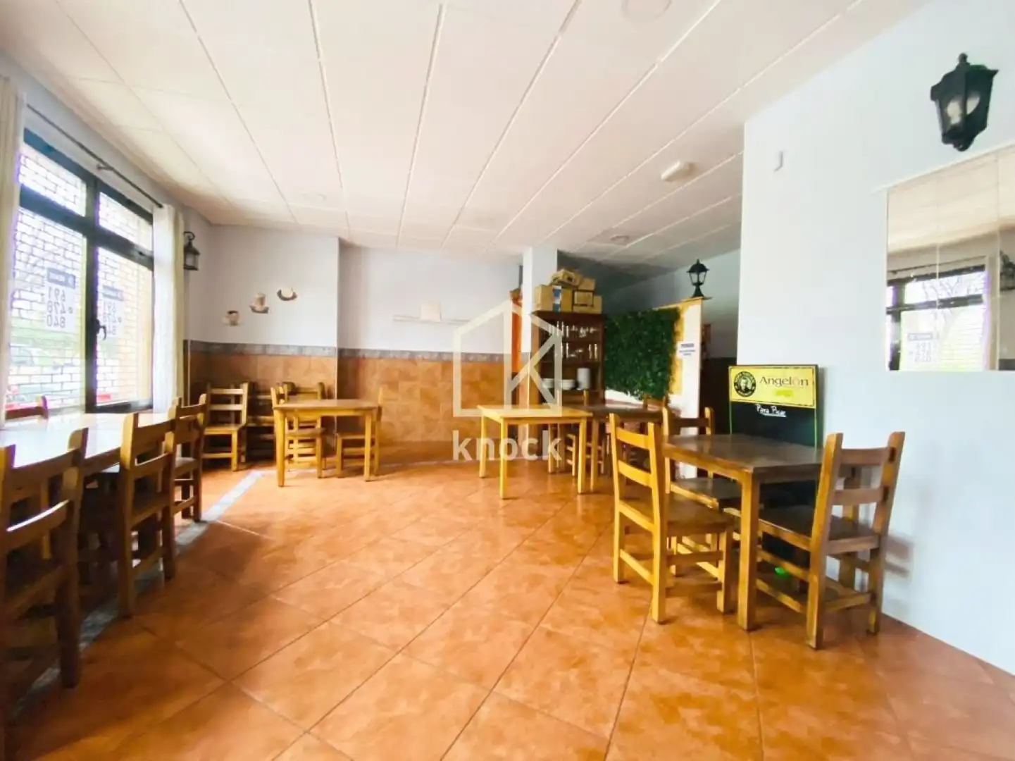 Business premises for sale in Gijón - Calle Desfiladero de las Xanas