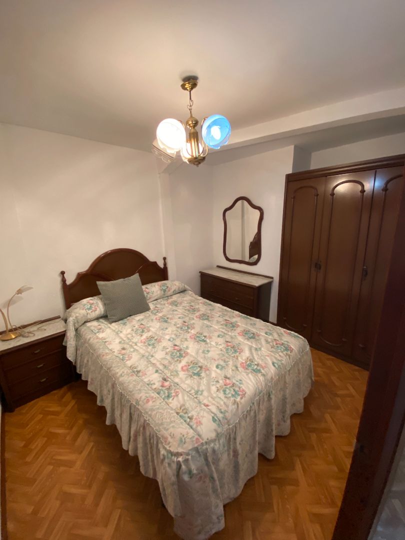 Bedroom of Flat for sale in San Vicente de la Barquera  with Furnished