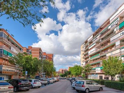 Vista exterior de Pis en venda en Fuenlabrada amb Terrassa