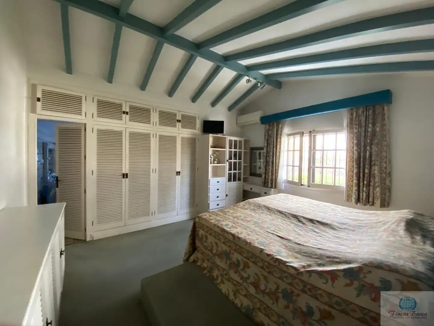 Chalet con piscina en venta en Castillo Sohail - Myramar, imagen 26